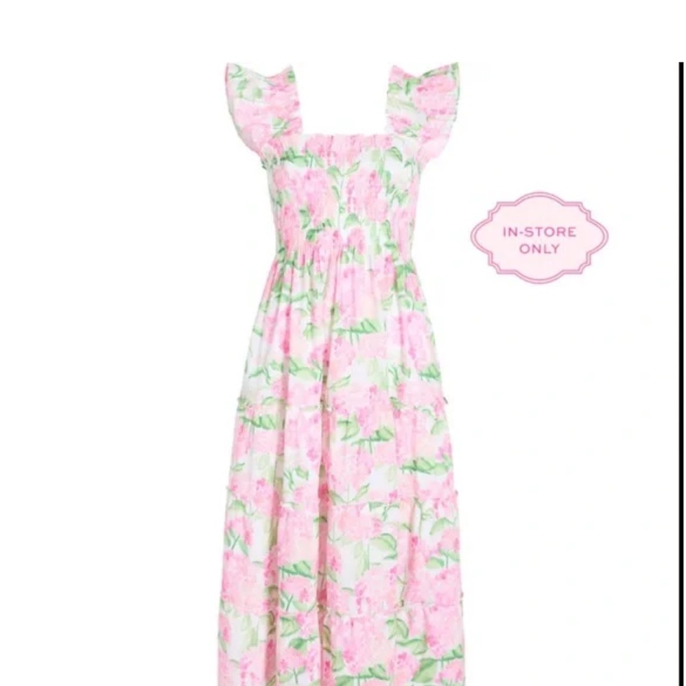 EXCLUSIVE NWT Hill House Home Pink Hydrangea Nap Dress
